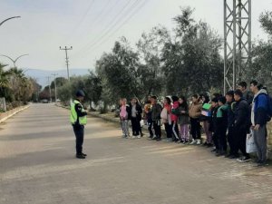 Jandarmadan 121 Öğrenciye Trafik Eğitimi