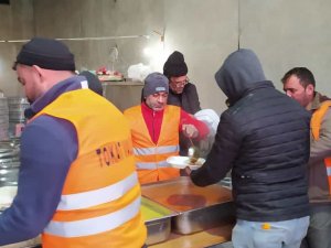 Mobil Fırın Ve Mutfak Deprem Bölgesinde Kalıcı Çözüm Sağladı