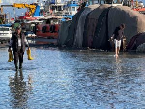 Denizin Taştığı İ̇skenderun’da Son Durum Görüntülendi