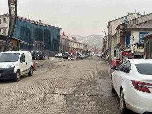 Karlıova’da Karla Mücadele Çalışması Sona Erdi