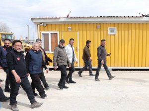 Başkan Büyükkılıç, 16 İlçe Belediyesi İle ‘Tek Yürek’ Kahramanmaraş’ta Yaraları Sarıyor
