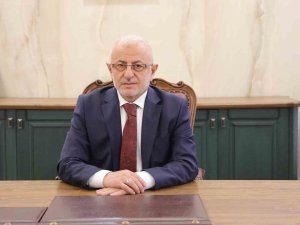 Müftü Akkuş: “Berat, Kurtuluşun Müjdecisidir”
