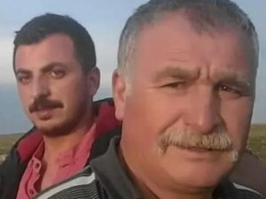 Trafik Kazasında Hayatını Kaybeden Baba, Oğul Toprağa Verildi