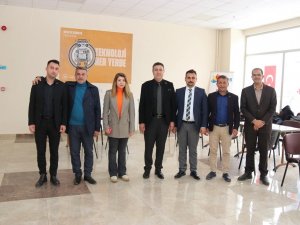 Sesob Depremzedeler İçin İş Başvurusu Standı Açtı