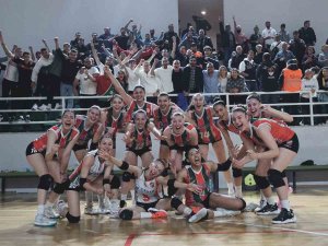 Karşıyaka Voleybol, Durdurulamıyor