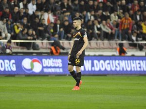 Arif Kocaman İlk Golünü Attı