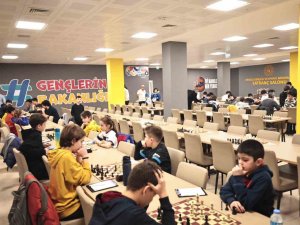 Satrançta Hamleler Muharrem Çamlı Anısına Yapıldı