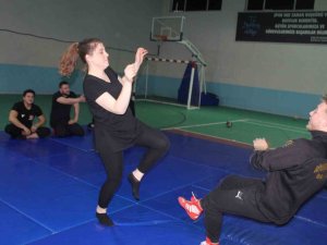 Federasyon Başkanı Aktürk’ten Yakın Savunma Kursu