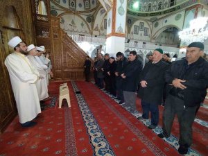 Van’da Berat Kandili Dualarla İdrak Edildi
