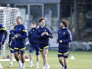 Fenerbahçe, Sevilla Maçı Hazırlıklarını Sürdürdü