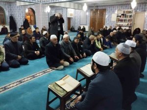 Varto’da Berat Kandili Programı Yoğun İlgi Gördü