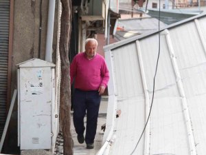 Depremin Ardından En Çok 40 Personeli İçin Üzülüyor