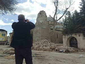 Mimar Sinan’a İlham Veren 700 Yıllık Tarihi Cami Enkaza Döndü