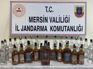 Mersin’de Kaçak Alkol Ve Sigara Operasyonu