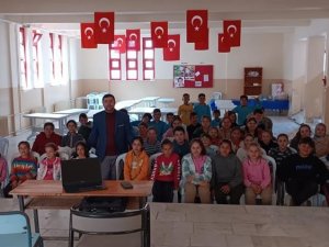 Bozdoğanlı Öğrencilere ’Değerler Ve Mahremiyet’ Semineri Verildi