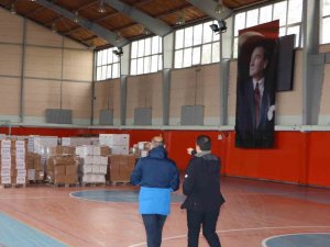Emirdağ’da Afetzedeler İçin Başlatılan Yardım Kampanyası Sürüyor
