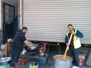 Sosyal Medyadan Tanışıp Deprem Bölgesine Yardıma Gittiler