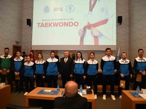 Selçuklu Belediyespor Kulübü Sporcuları Ödüllendirildi