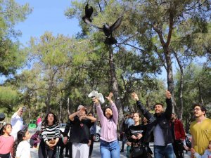 Büyükşehir’den Depremzedelere Moral Gezisi