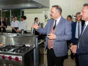 Sü Gastronomi Ve Mutfak Sanatları Uygulama Mutfağının Tanıtımı Yapıldı