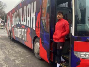 31 Yakınını Depremde Kaybeden Futbolcu: "Madencileri Gördüğümde İçime Umut Doğuyordu"