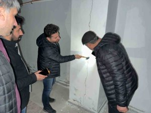 Karakoçan’da Ağır Hasarlı Bina Sayısı 40’a Yükseldi