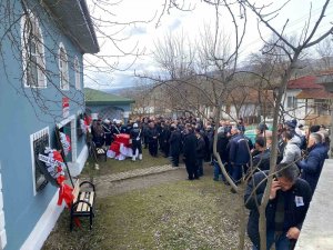 Kalbine Yenik Düşen Komiser Yardımcısı Son Yolculuğuna Uğurlandı