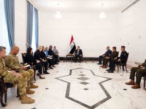 Abd Savunma Bakanı Austin: "Abd Güçleri, Irak Hükümetinin Talebi Üzerine Irak’ta Kalmaya Hazır"