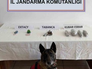 Efor, Uyuşturucuyu Eliyle Koymuş Gibi Buldu