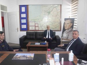Kaymakam Güney’den Söke Jandarma’ya ‘Basşsağlığı’ Ziyareti