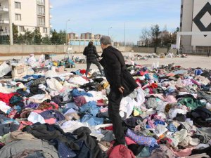 Gözü Yaşlı Baba 2 Çocuğunu Kaybetti, Geriye Enkazdan Çıkarılan Eşyalardaki Kokusu Kaldı