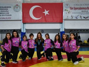 Köyceğizli Güreşçi Kızlar Şampiyonaya Damga Vurdu