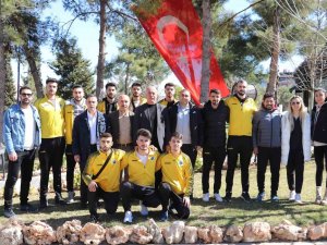 Siirt Belediyesi Sporcuları Voleybol 1. Lig Play-off Maçlarına Katılmak Üzere Çorum’a Uğurlandı