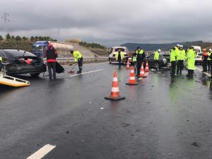 Yollar Kan Gölü: 2 Ayda 73 Bin Kaza Yaşandı, 337 Can Kaybı Var