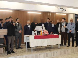 Yabancı Uyruklu 2 Mahkûm Hristiyanlıktan İ̇slamiyet’e Geçti