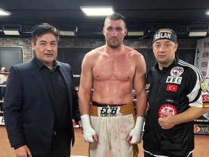 Türk Kulübün Boksörü Ölümden Döndü