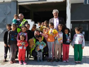 Depremzede Çocukların İlacı; Oyuncak