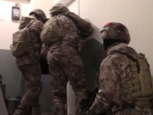 Sakarya’da Terör Operasyonu: 8 Gözaltı