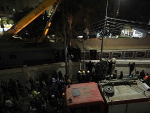 Mısır’da Tren Kazasında 4 Kişi Öldü