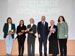 Sağlık Bilimleri Üniversitesi Rektörü Erdöl: “Kadınlarımızı Artık Şiddetle, Cinayetlerle Anmak İstemiyoruz”