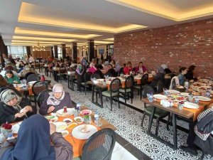 Depremzede Kadınlar Yaşadıkları Felaketi Anlattı