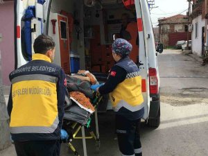 Burhaniye Belediyesi’nin Evde Bakım Ve Sağlık Hizmetleri Devam Ediyor