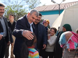 Depremzede Kadınlar Unutulmadı