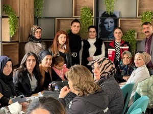 Şehit Ve Depremzede Aileleri Yemekte Ağırlandı