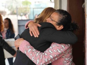 Tarsus’ta Depremzede Kadınlar Unutulmadı
