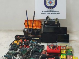 4 Ayrı Hırsızlık Olayının Şüphelisi Çalıntı Eşyalarla Birlikte Yakalandı