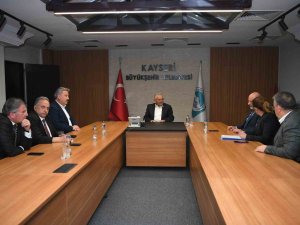 Büyükşehir’de Depremlerle İlgili Değerlendirme Toplantısı