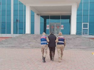 Van’da 10 Yıl 4 Ay Kesinleşmiş Hapis Cezası Bulunan Şahıs Yakalandı
