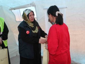 Deprem Bölgesinin Kadınları 8 Mart’ta Unutulmadı