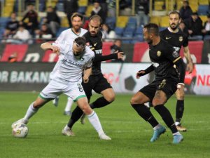 Denizlispor, Ankara’dan 1 Puanla Dönüyor